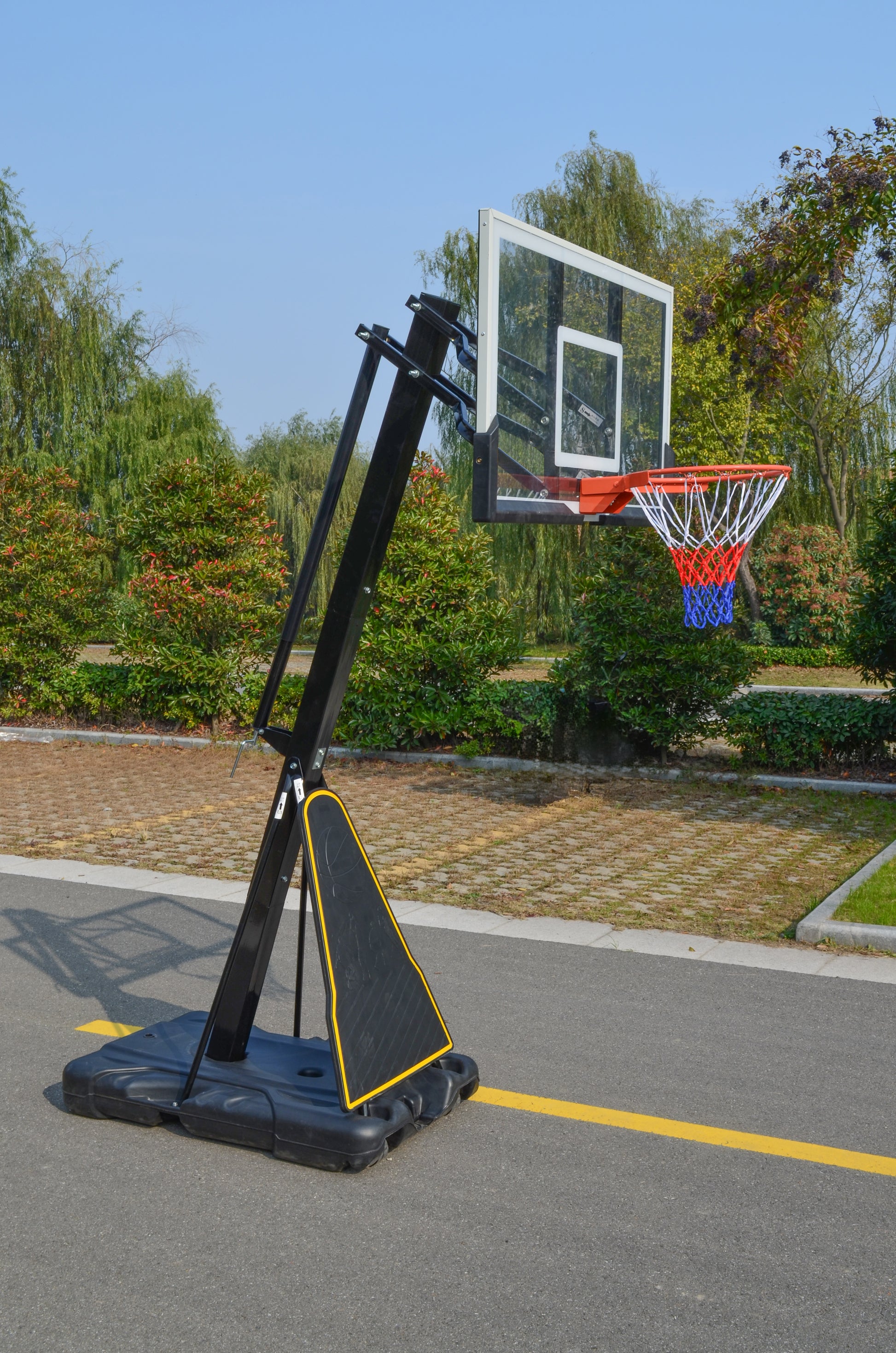 Basketball Hoop Deluxe Side Photo